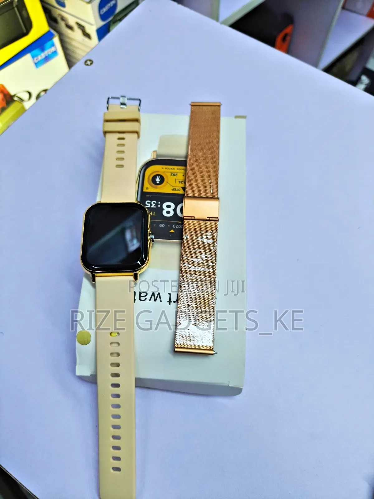 Dial Y13 Smartwatch