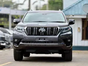 Toyota Land Cruiser Prado 2.8 2021 Gray