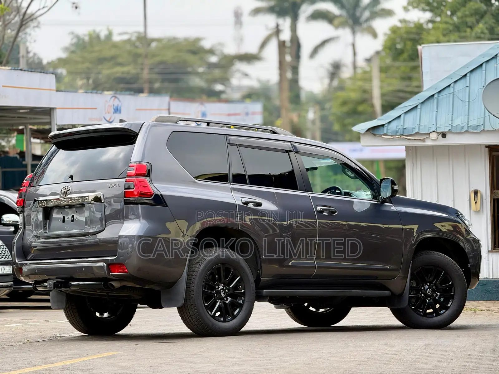Toyota Land Cruiser Prado 2.8 2021 Gray