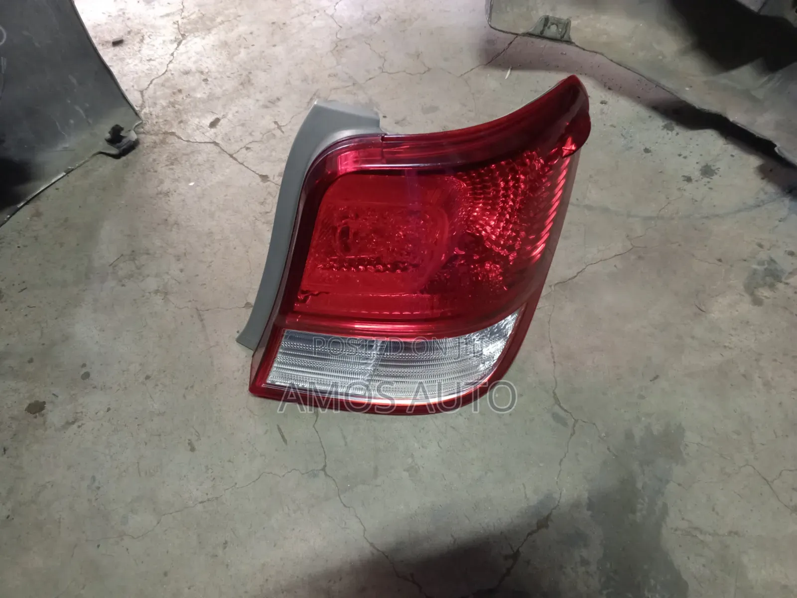 Axio 2012 (161) Taillight
