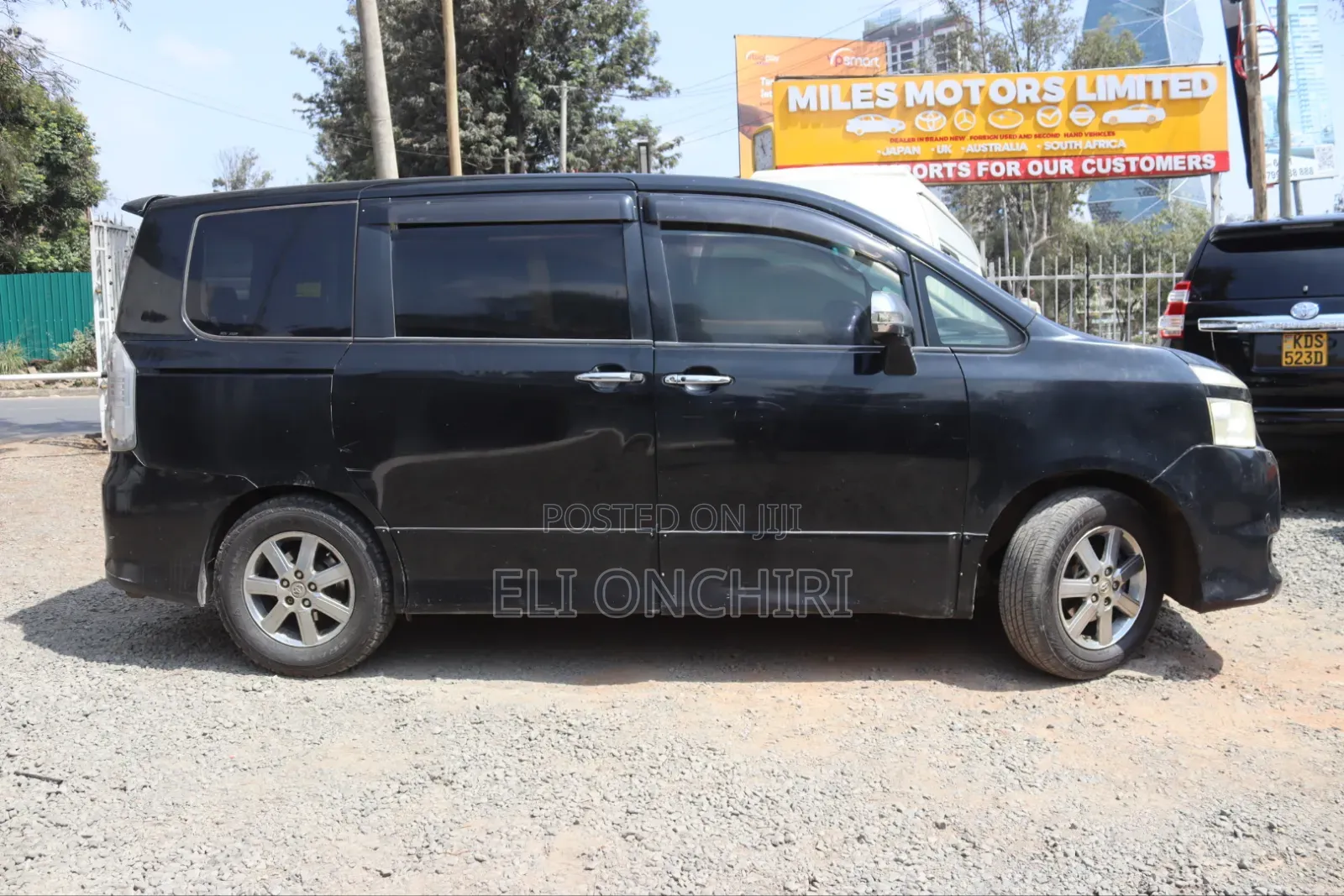 Toyota Voxy 2009 Black