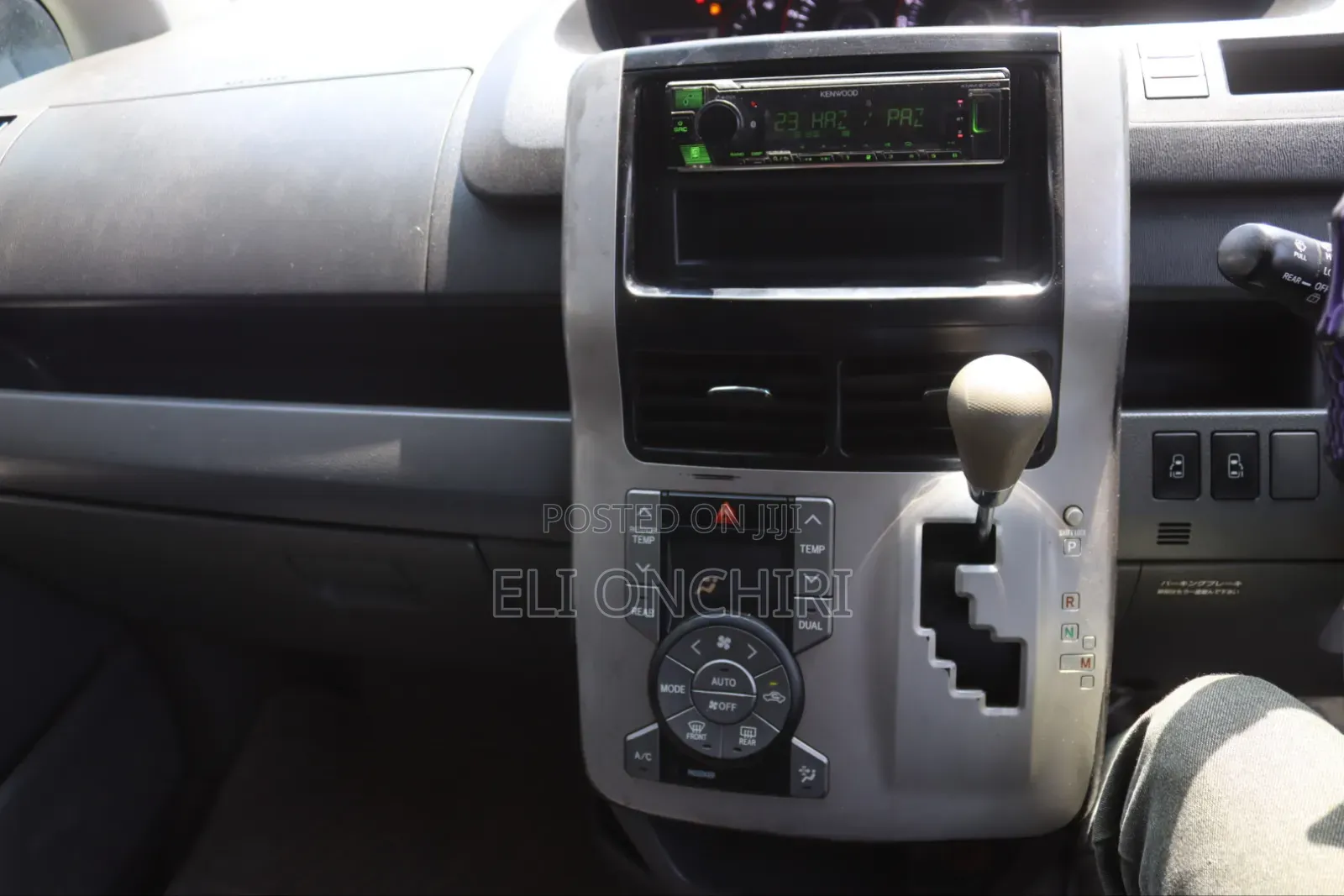 Toyota Voxy 2009 Black