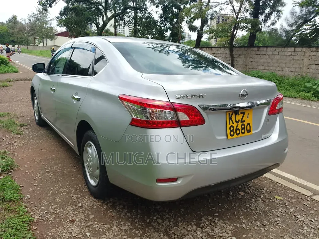 Nissan Sylphy 2012 Silver