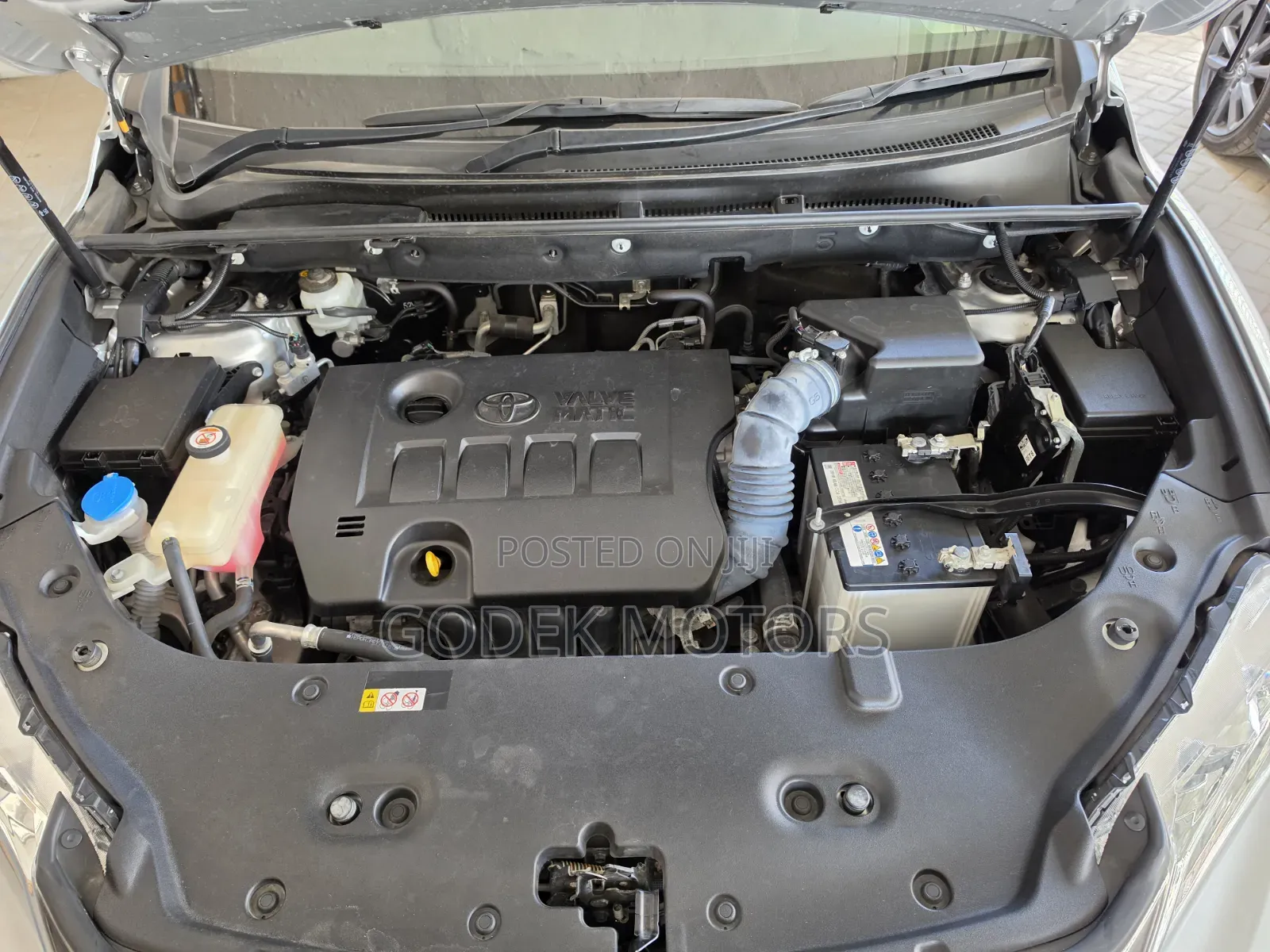 Toyota Harrier 2019 Silver