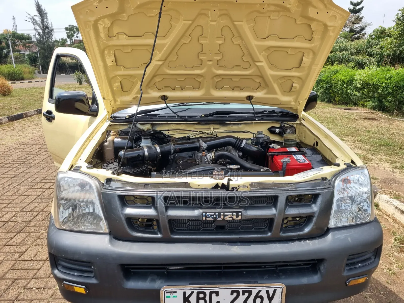 Isuzu D-MAX 2008 Yellow