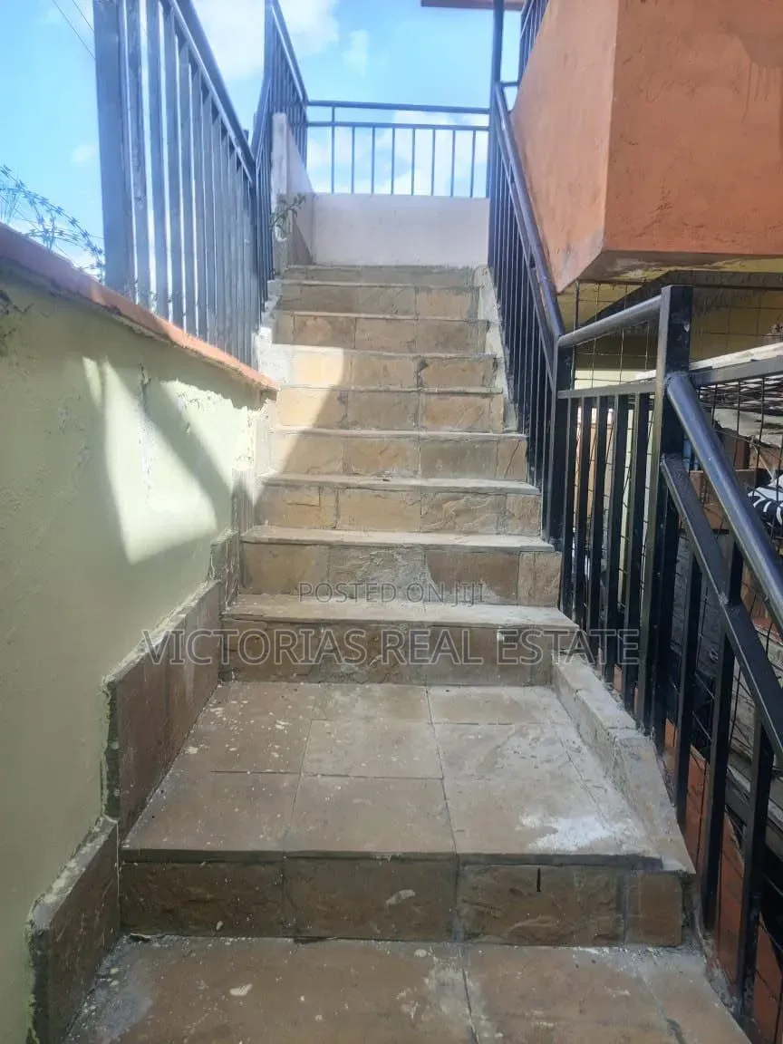 1bdrm Maisonette in Arusha Court, Complex Utawala for rent