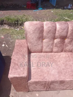 Elegant Tufted Sofa Set – Pink Velvet