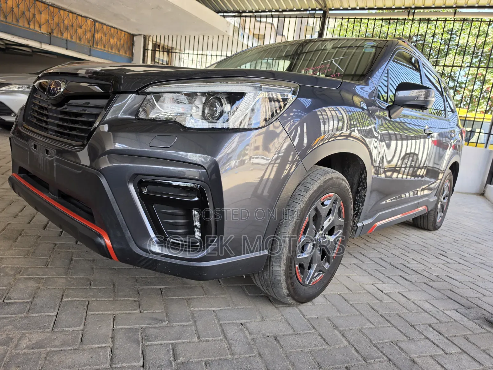 Subaru Forester 2019 Gray