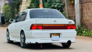 Toyota Corolla 1994 White