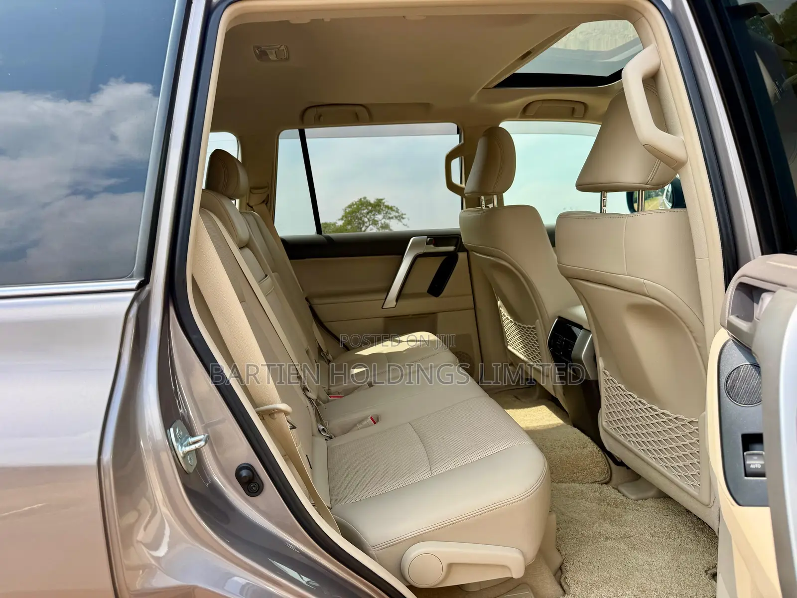 Toyota Land Cruiser Prado 2.8 2022 White