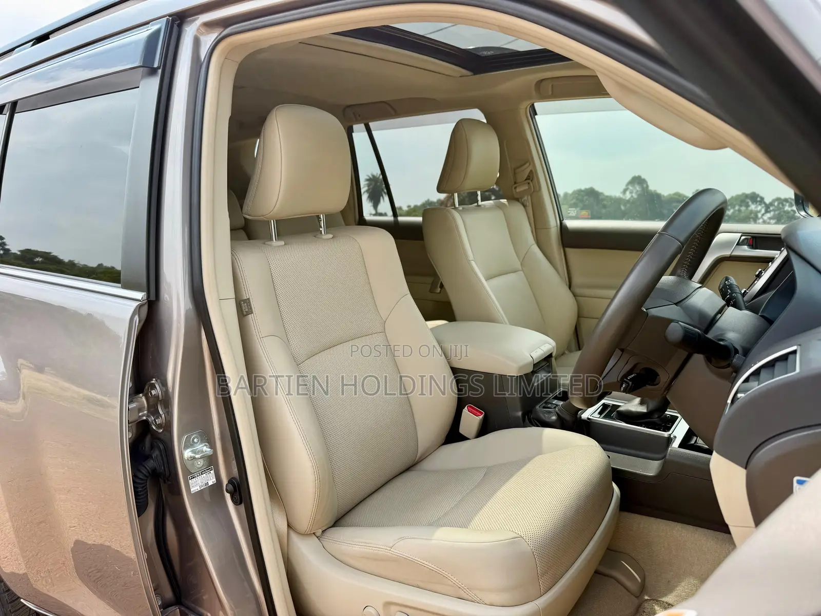 Toyota Land Cruiser Prado 2.8 2022 White