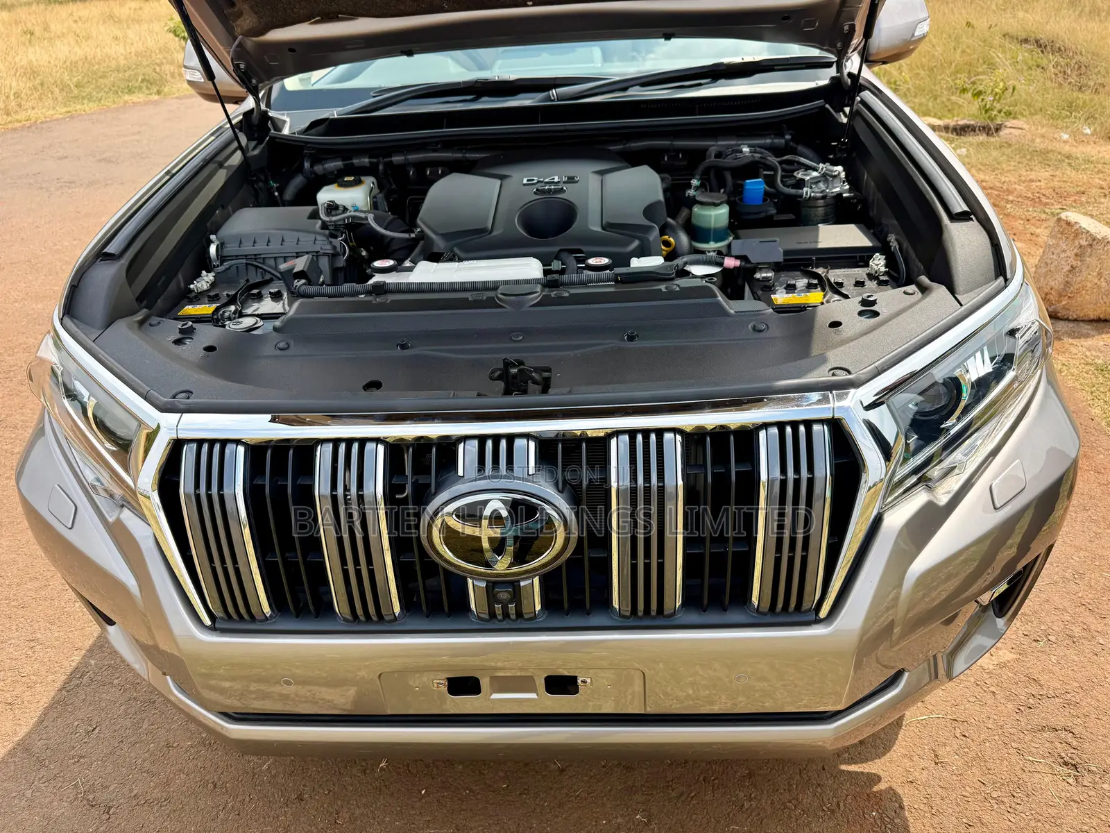 Toyota Land Cruiser Prado 2.8 2022 White