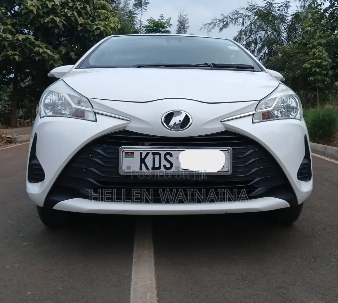 Toyota Vitz 2018 White