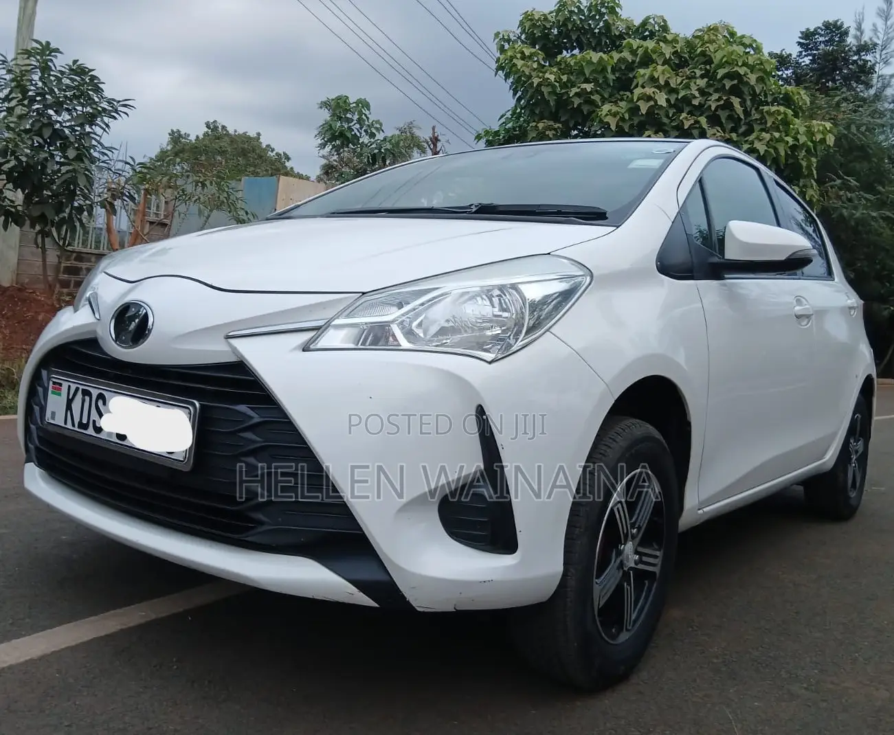Toyota Vitz 2018 White