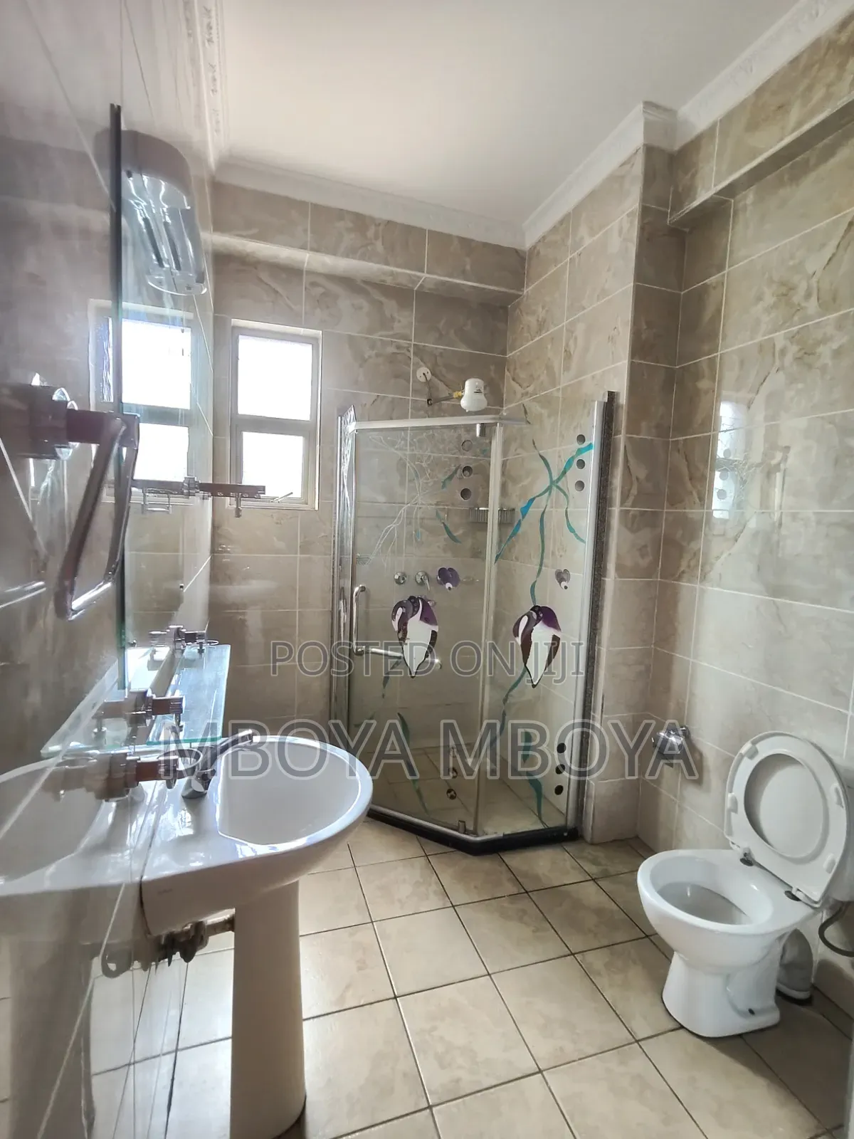 3bdrm Apartment in Kilimani, Valley Arcade for rent
