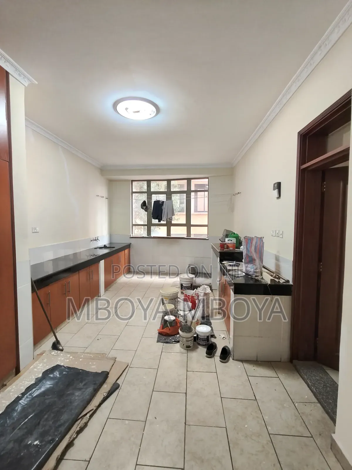 3bdrm Apartment in Kilimani, Valley Arcade for rent