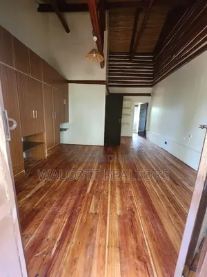 2bdrm Bungalow in Ridgeways for rent