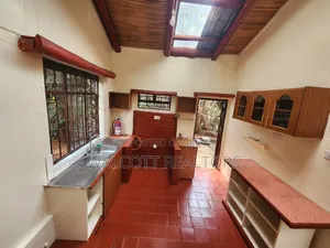 2bdrm Bungalow in Ridgeways for rent