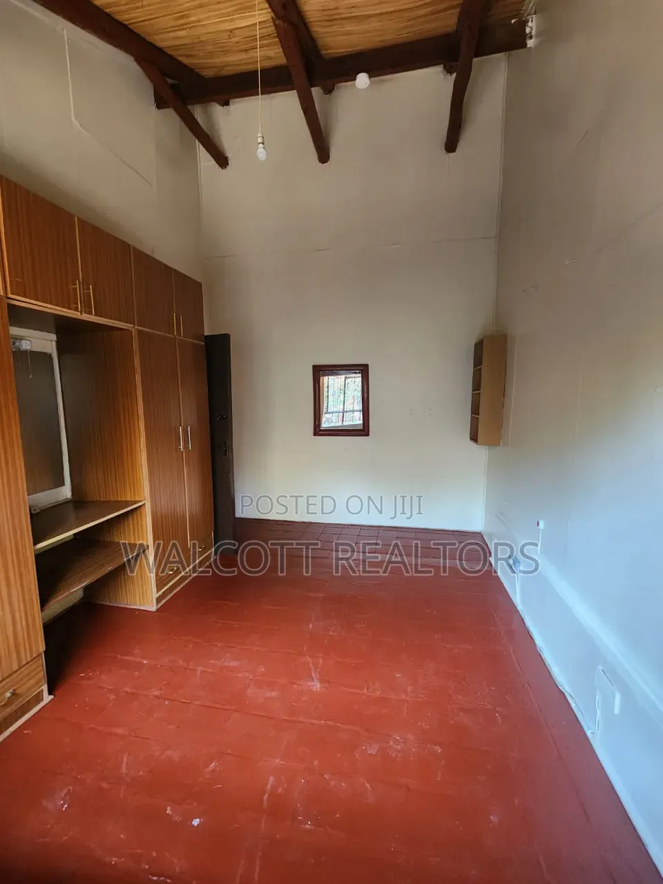 2bdrm Bungalow in Ridgeways for rent