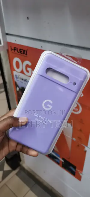 Google Pixel 7 Pro Lilac Silicone Case With a Soft Texture