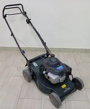 Ex-Uk Hayter Motif 48 Petrol Push Lawnmower