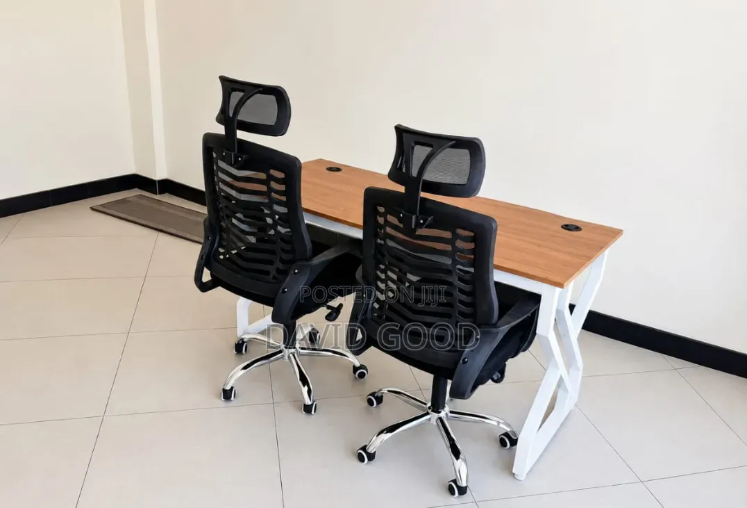 Studying Table8000 and a Chair 7500
