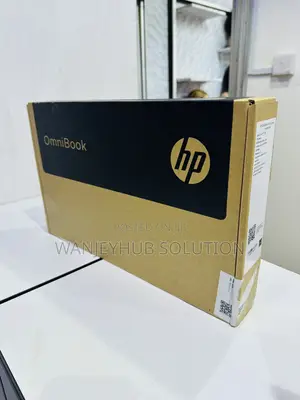 New Laptop HP OmniBook 5 Flip 16GB Intel Core 7 SSD 512GB