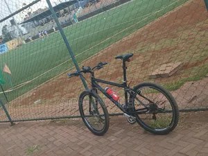 Size 27.5 Carrera Mountain Bike