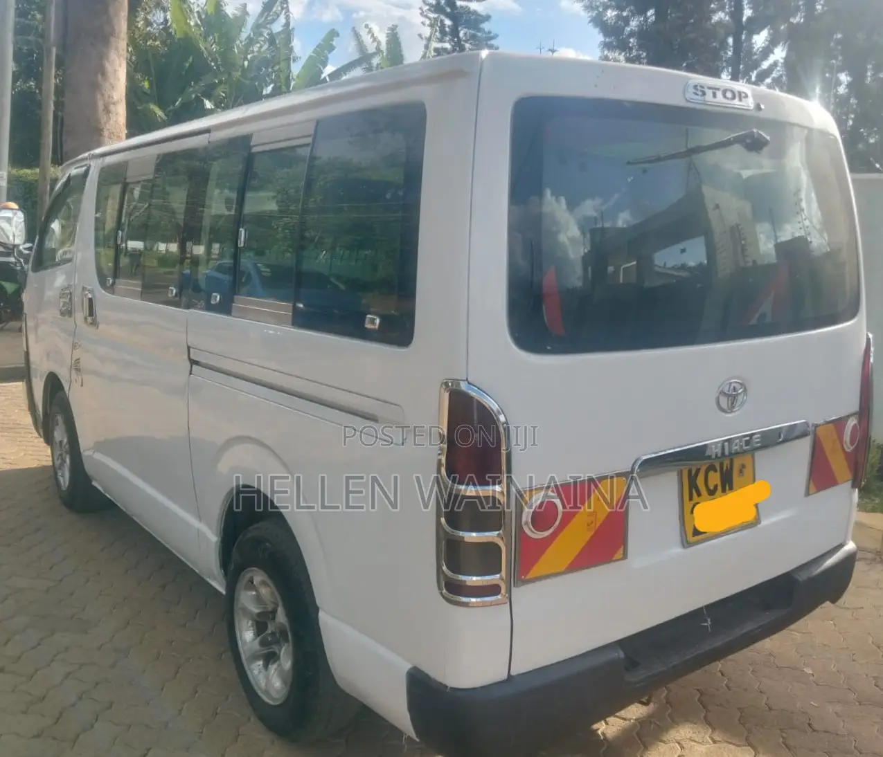 Toyota HiAce 2012 White