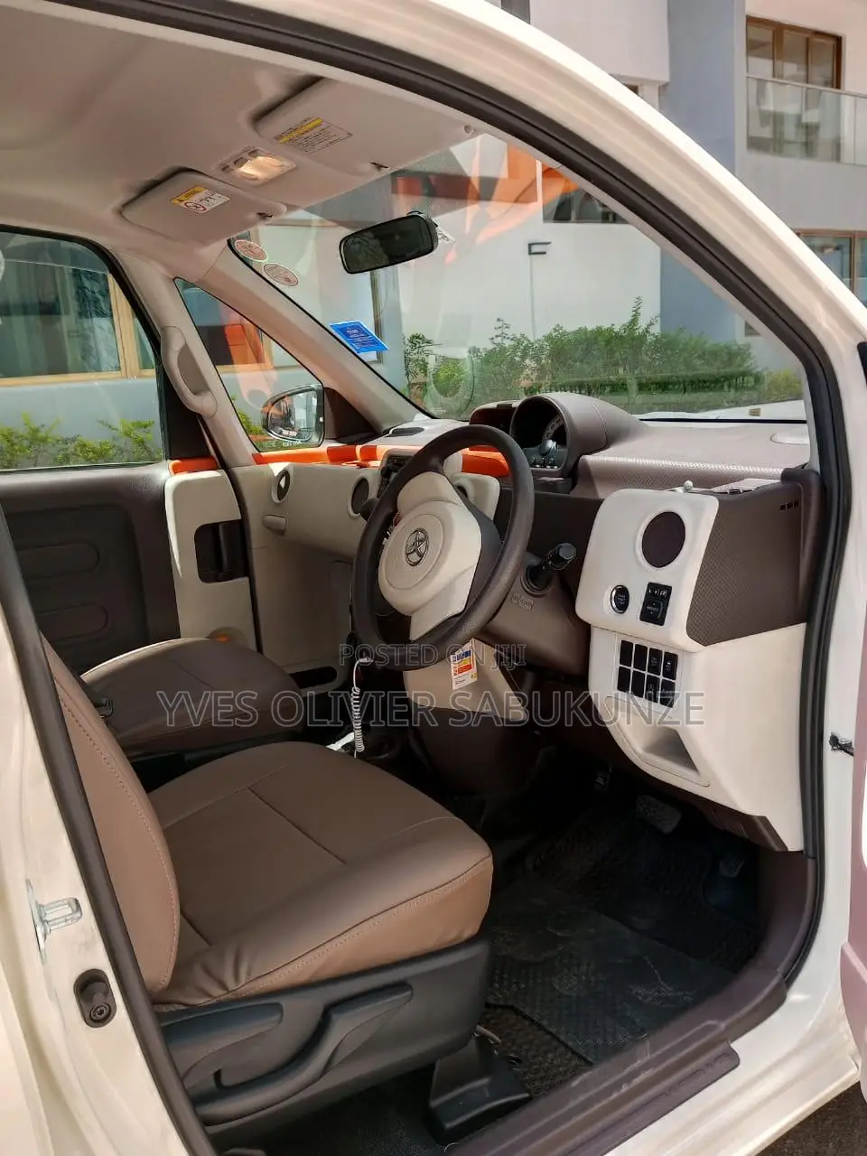 Toyota Porte 2015 Beige