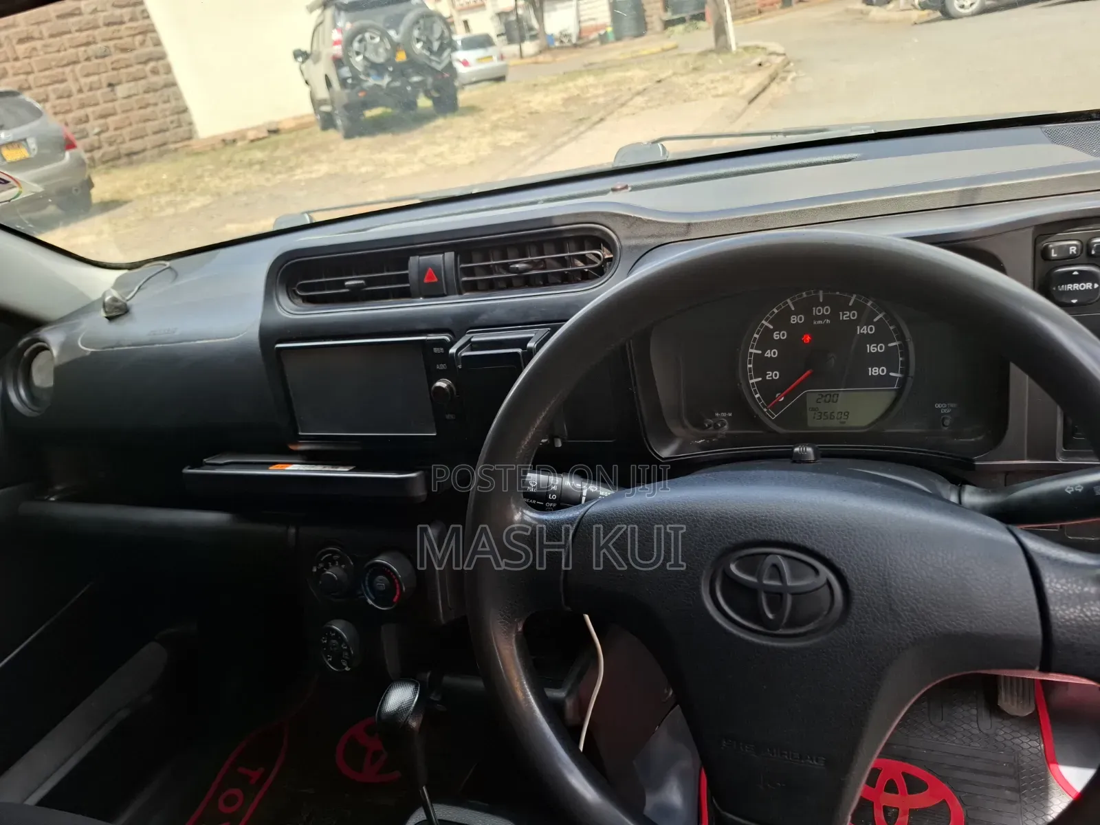Toyota Probox 2017 Silver