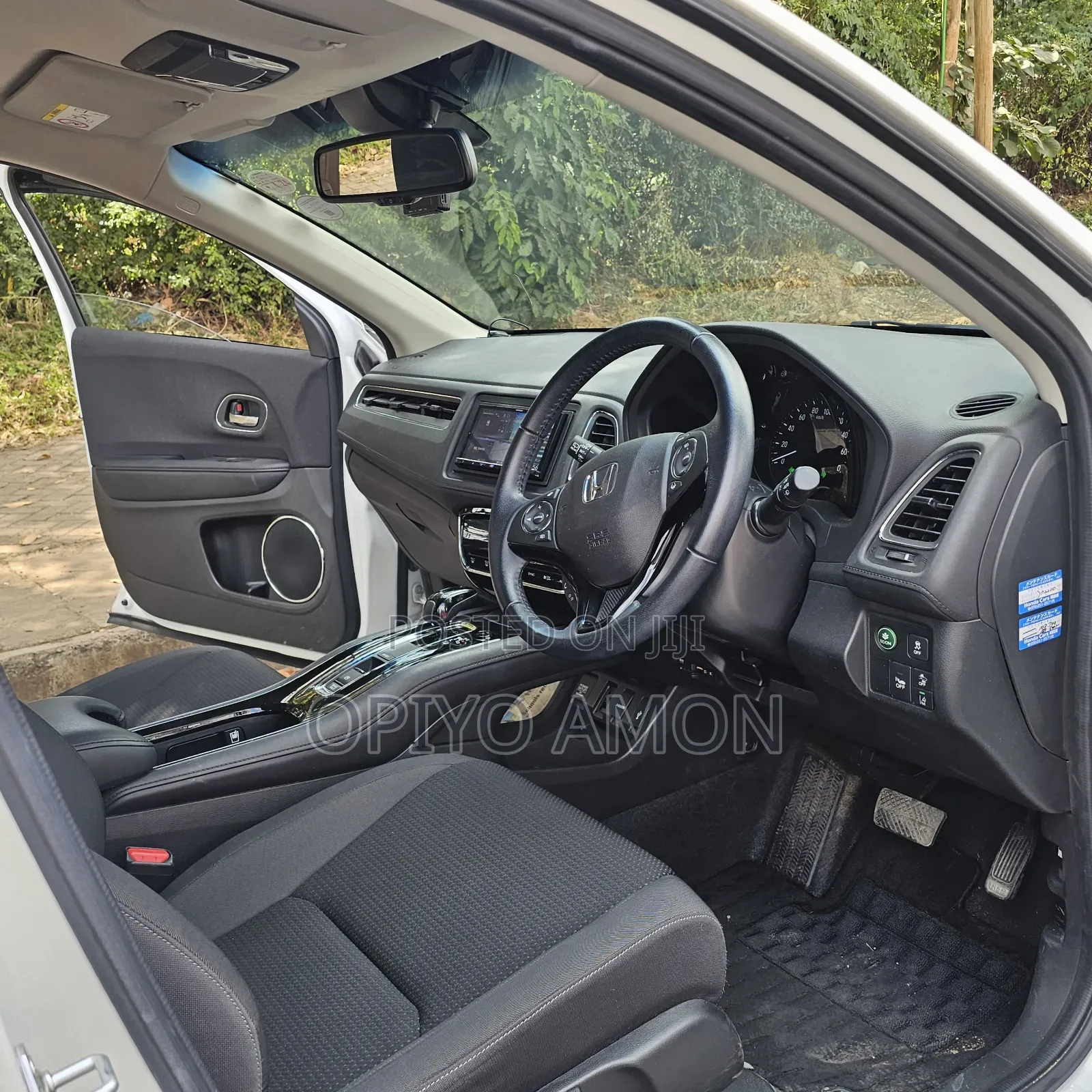 Honda Vezel 2019 White