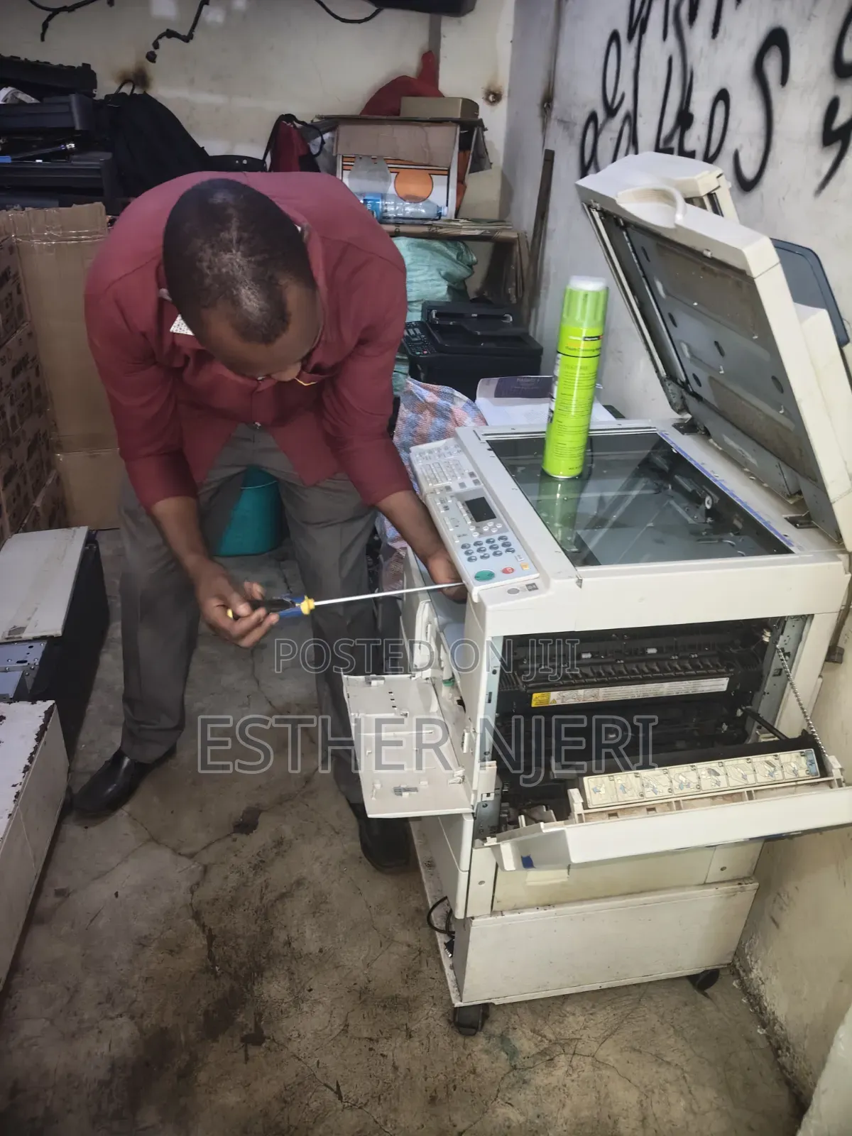 Technician of Photocopies Machine Available