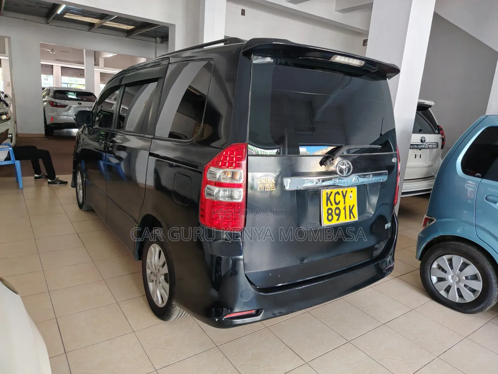 Toyota Noah 2013 Black