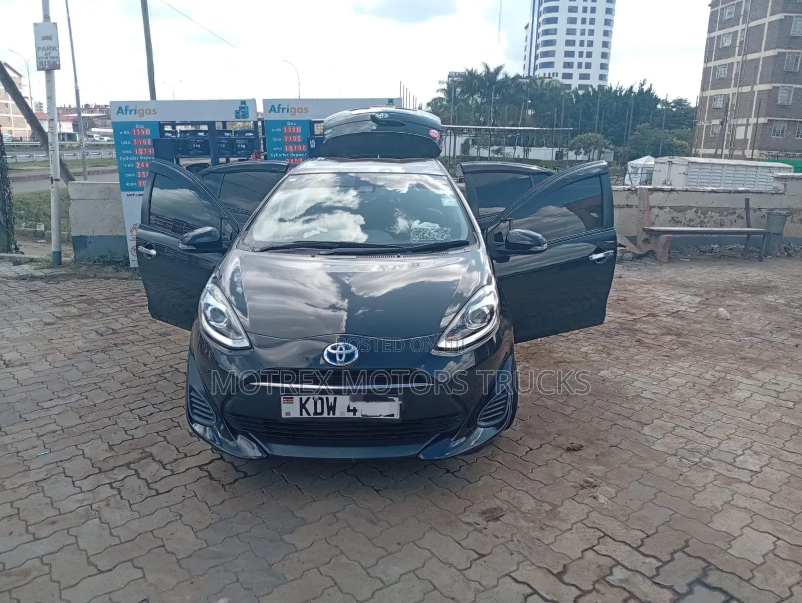 Toyota Aqua 2019 Black