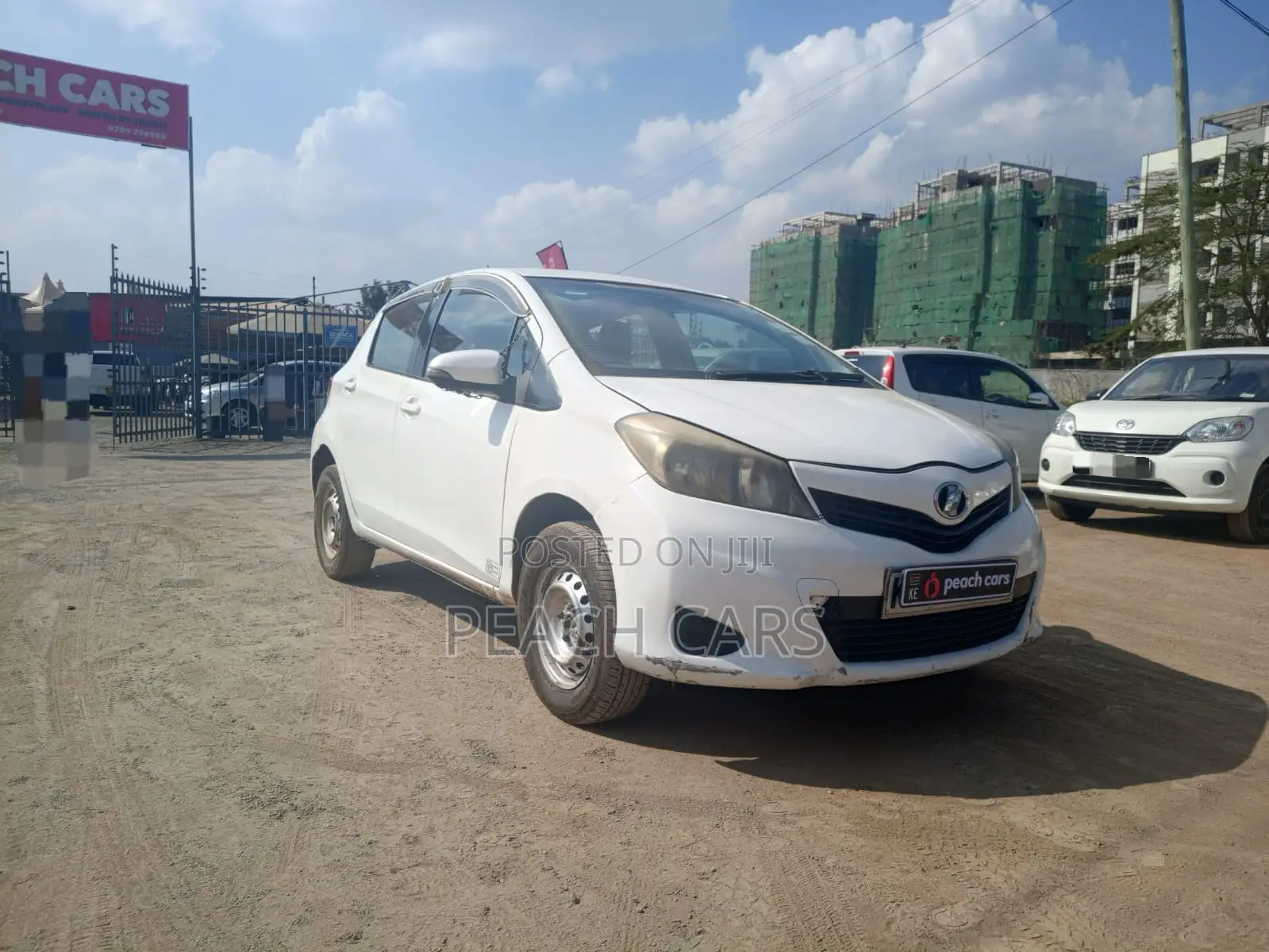 Toyota Vitz 2011 White