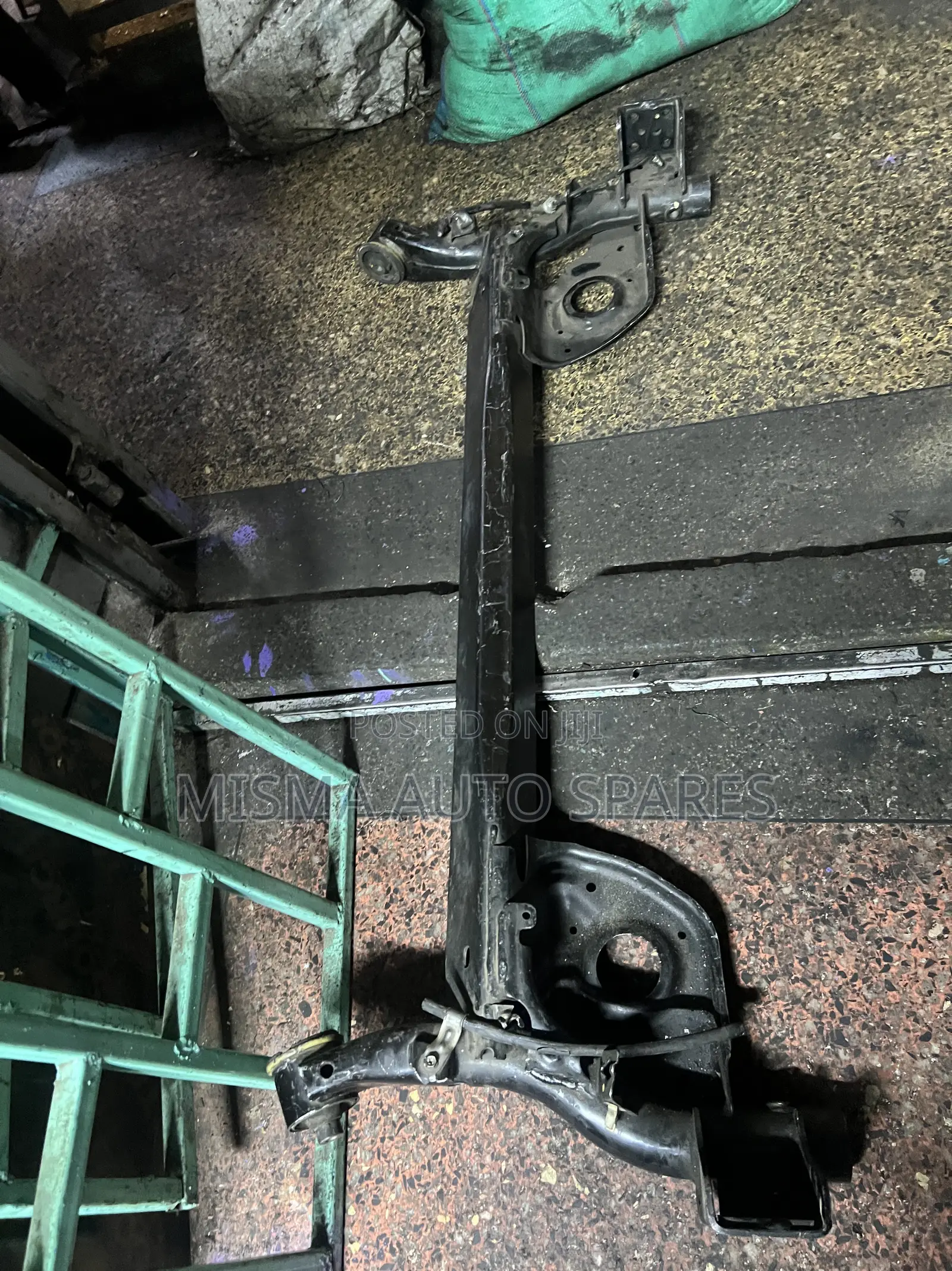 Rear Beam Nissan March