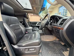 Toyota Land Cruiser Prado 2012 Black