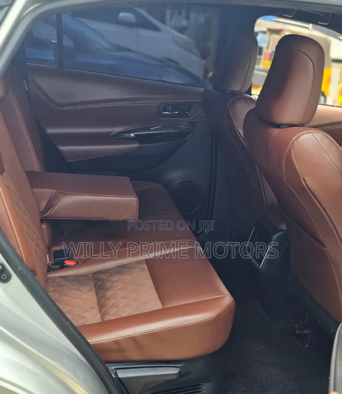 Toyota Harrier 2019 Silver