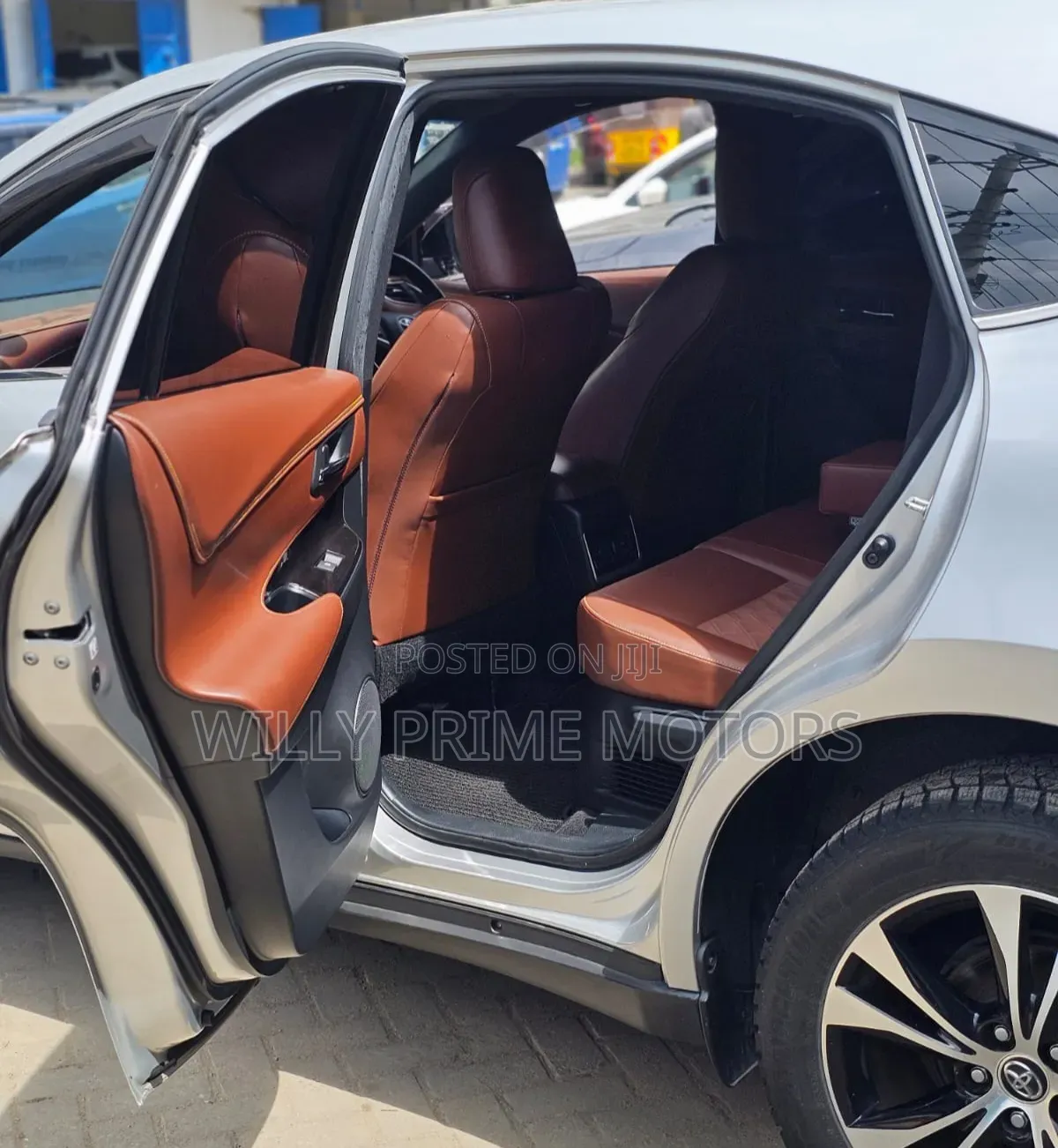 Toyota Harrier 2019 Silver