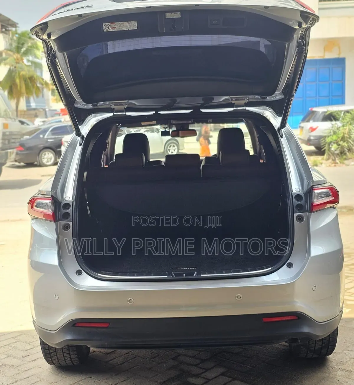 Toyota Harrier 2019 Silver