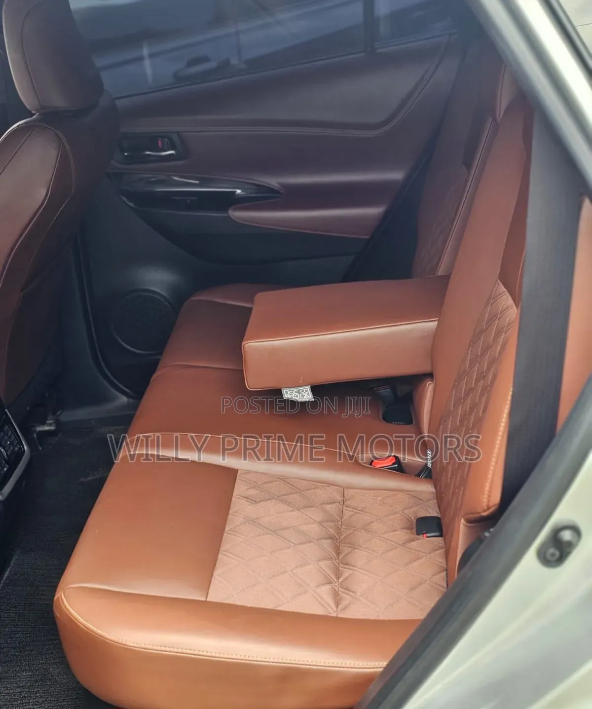 Toyota Harrier 2019 Silver