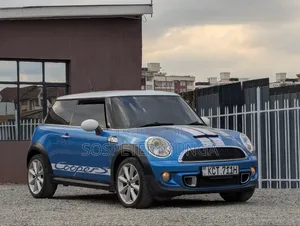 Mini Cooper 2012 Blue