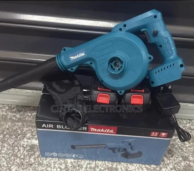 Makita Cordless Blower - main view