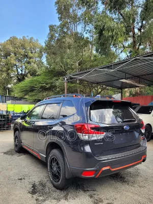 Subaru Forester 2019 Silver