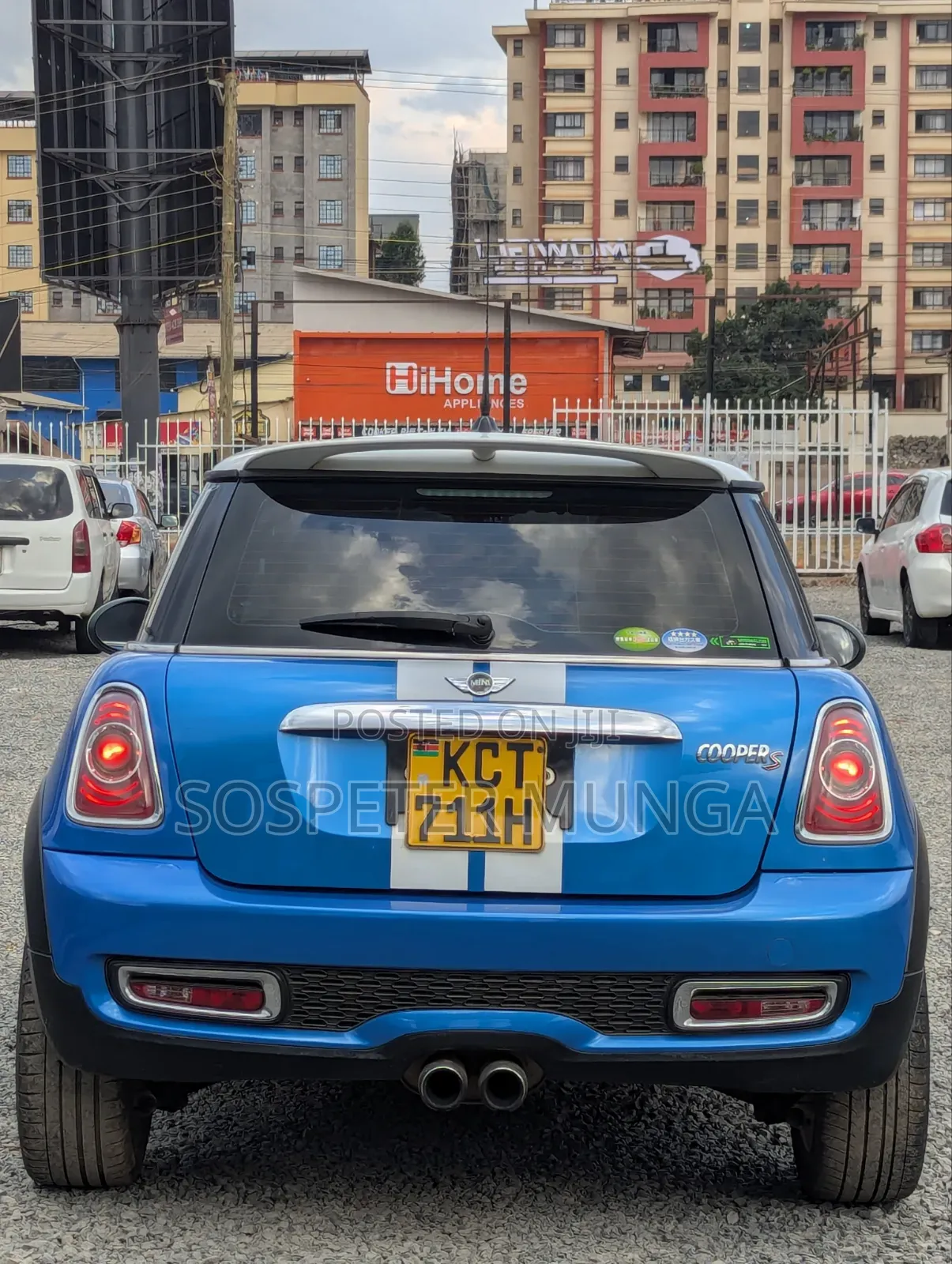 Mini Cooper 2012 Blue