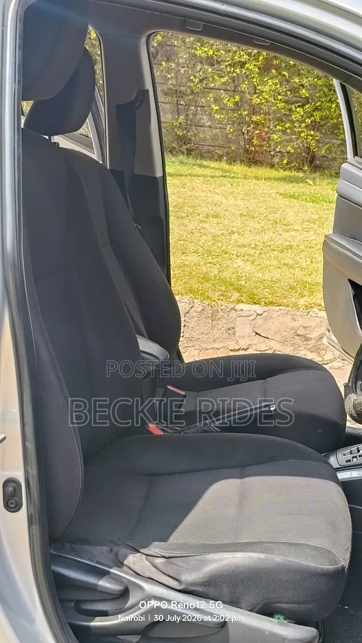 Toyota Corolla Fielder 2014 Silver