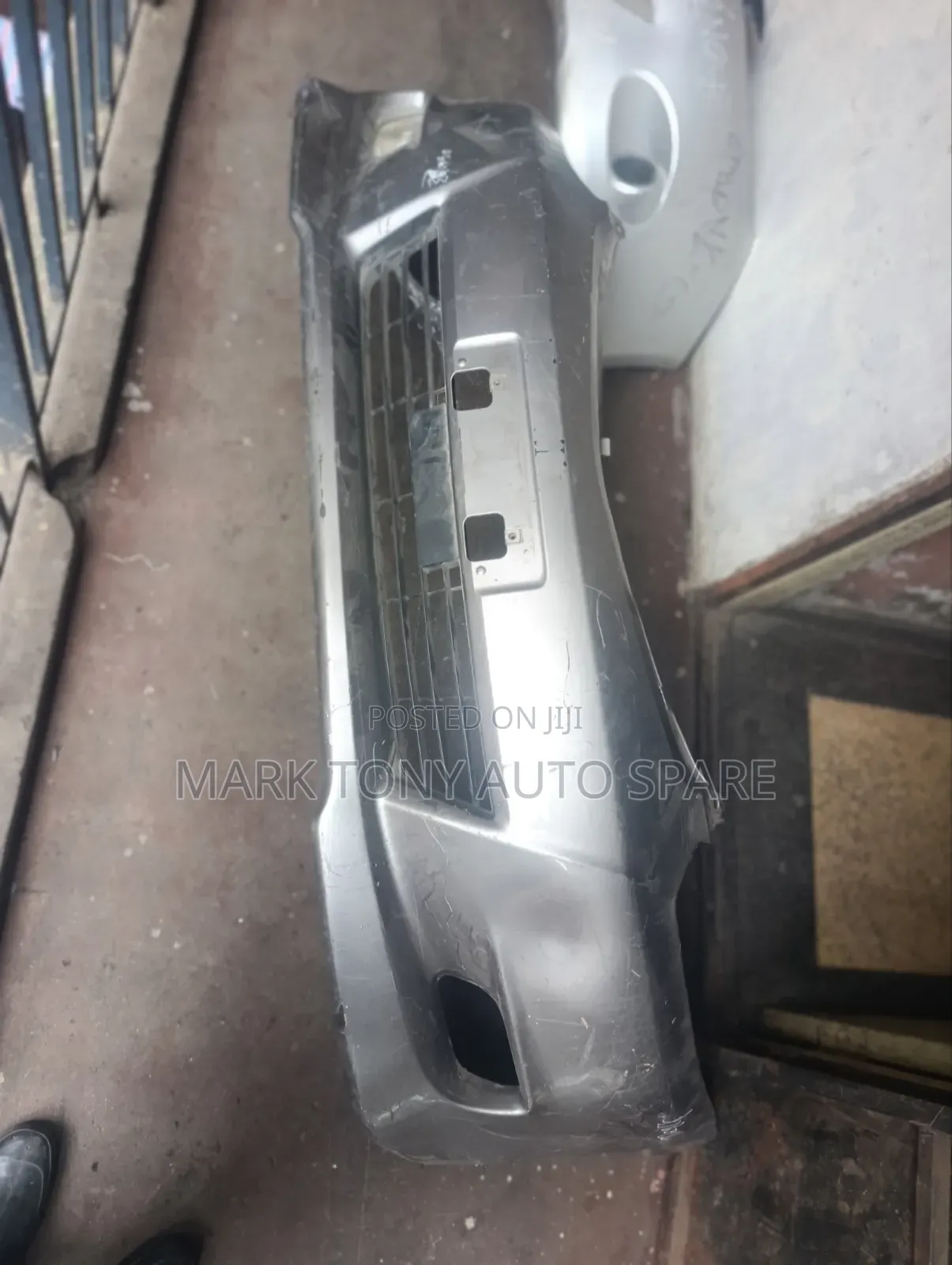 Wish 2005 Front Bumper Ex Japan 