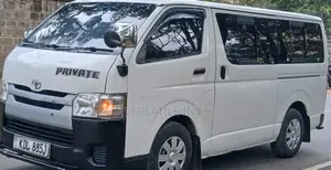 Toyota HiAce 2016 Black