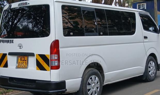 Toyota HiAce 2016 Black - thumbnail 7